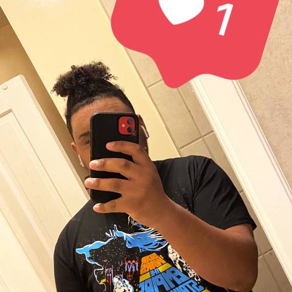 Meet your Posher, Juan - Picture 1 of 1